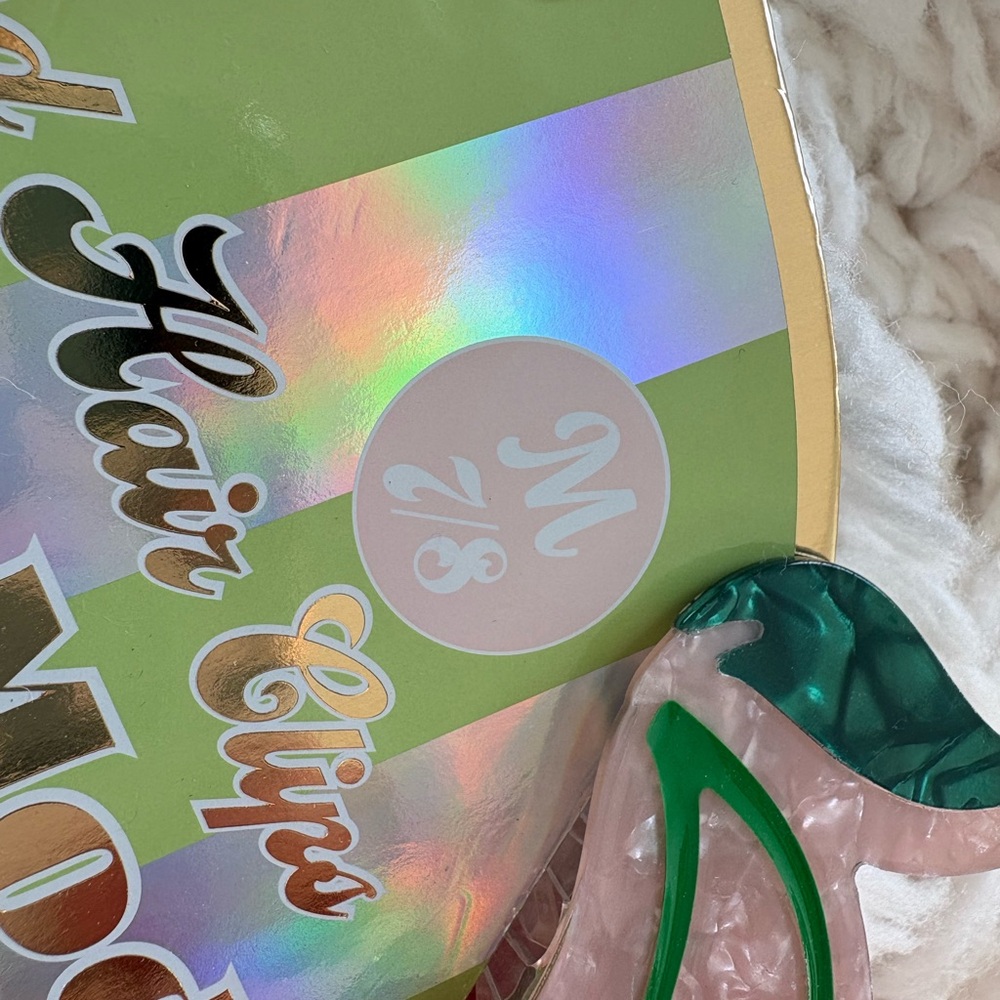 🌺 Mellow & Mod Cherry Slippers🍒 - Picture 6 of 8